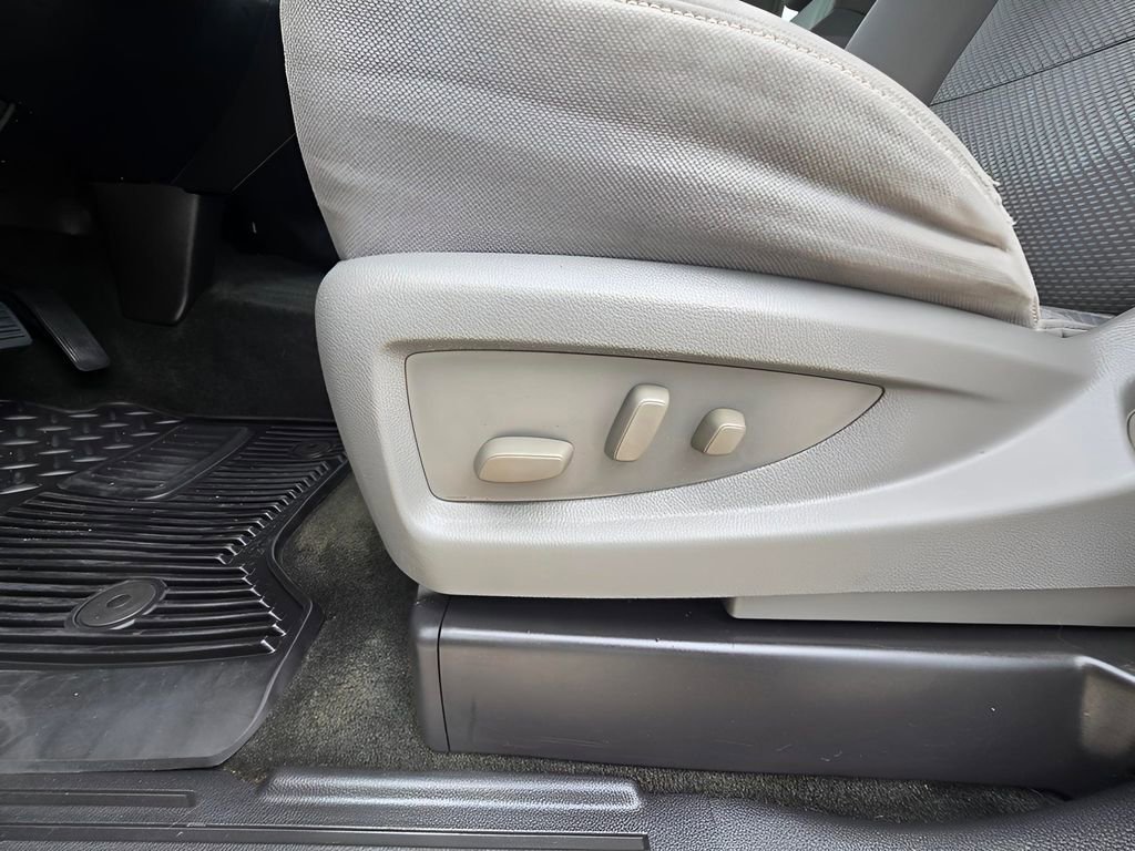 Used 2014 GMC Sierra 1500 SLE w/ SLE Value Package image 37