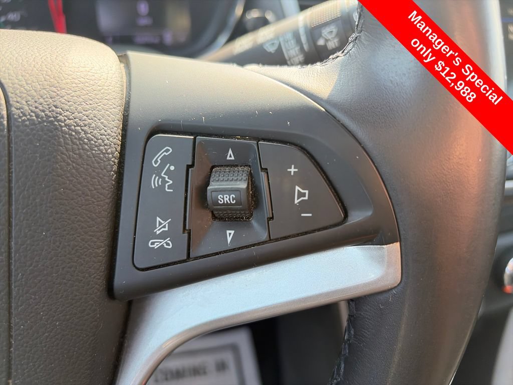Used 2019 Chevrolet Trax LT w/ LT Convenience Package AWD/4WD image 12