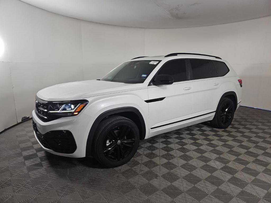 Used 2022 Volkswagen Atlas SEL R-Line