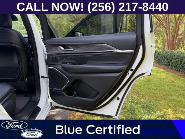 Used 2024 Jeep Grand Cherokee L Overland w/ Trailer Tow Package image 26