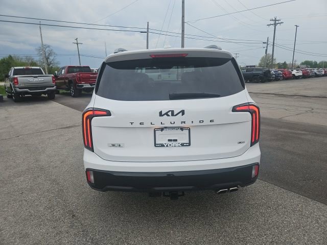 Used 2025 Kia Telluride AWD image 7