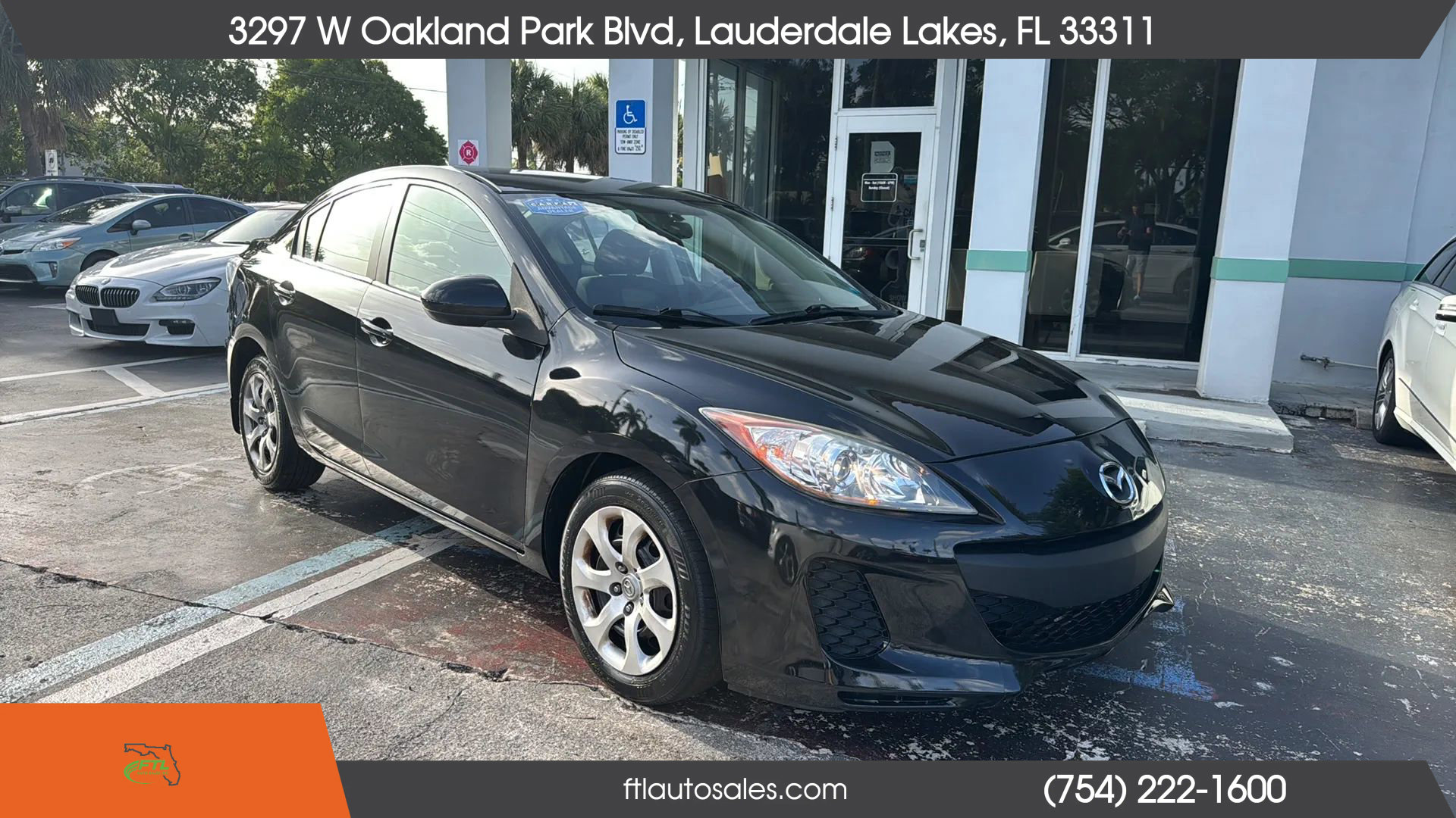 Used 2013 MAZDA MAZDA3 i SV FWD image 3