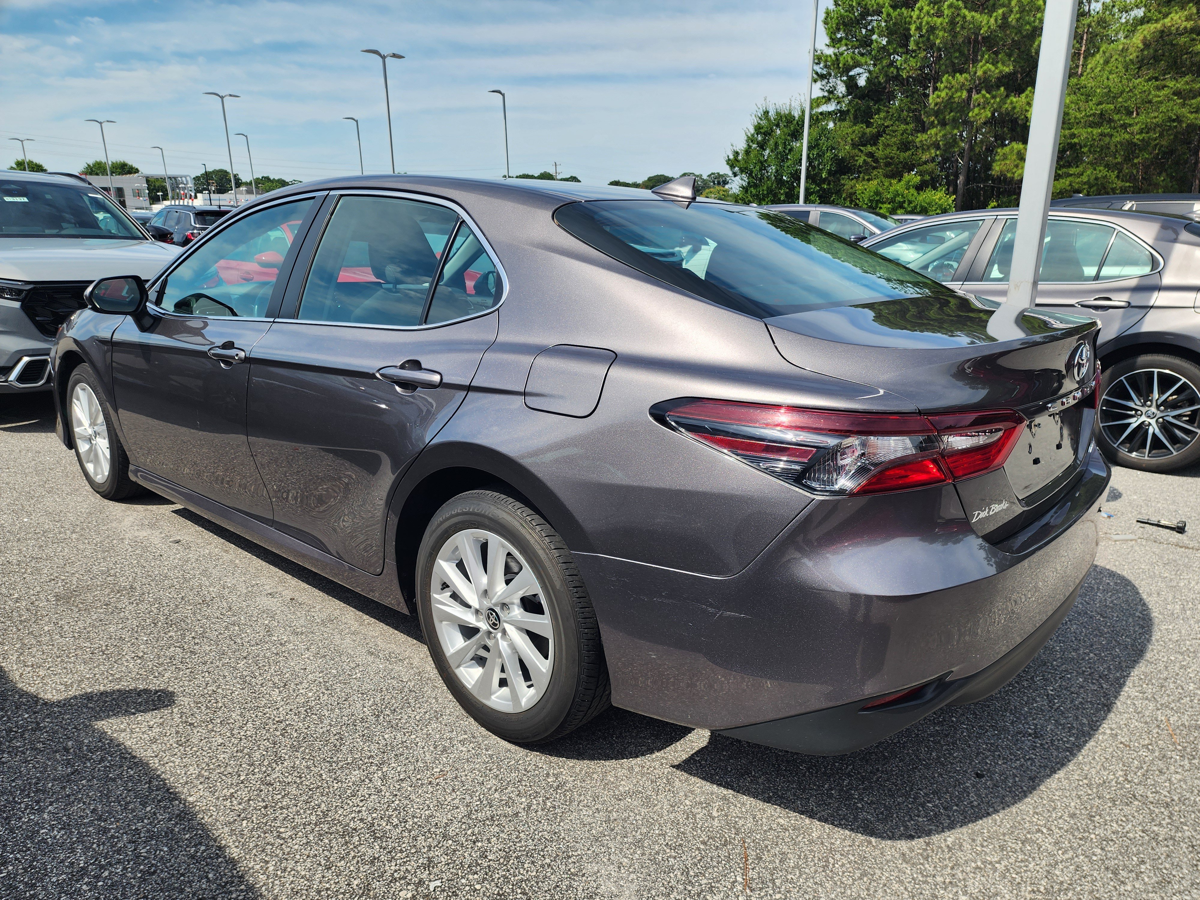 Used 2024 Toyota Camry LE FWD image 6