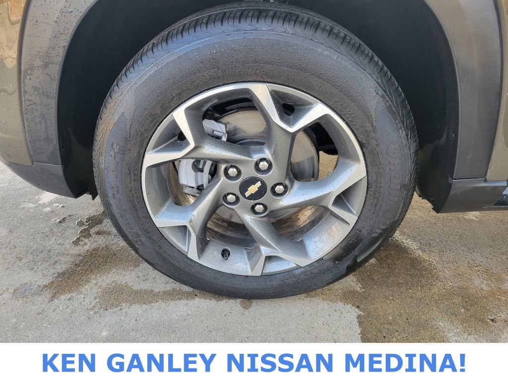 Used 2024 Chevrolet Trax LT image 18