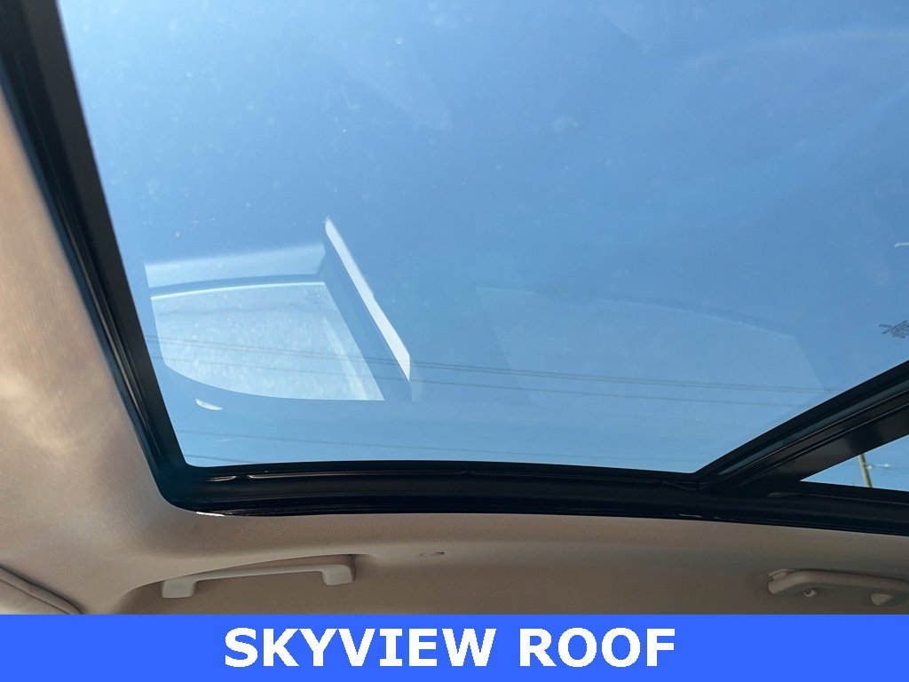 Used 2022 Lincoln Nautilus Reserve w/ Class II Trailer Tow Package image 23