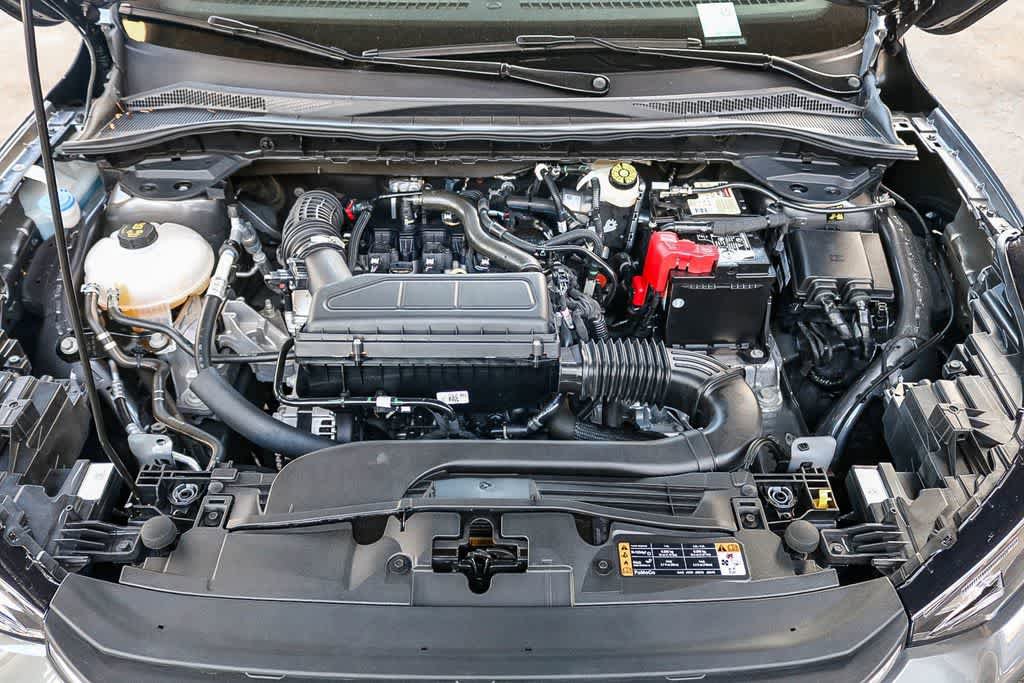 Used 2024 Ford Escape ST-Line w/ Cold Weather Package image 28