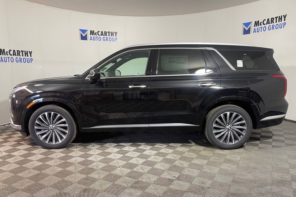 Used 2024 Hyundai Palisade Calligraphy image 9