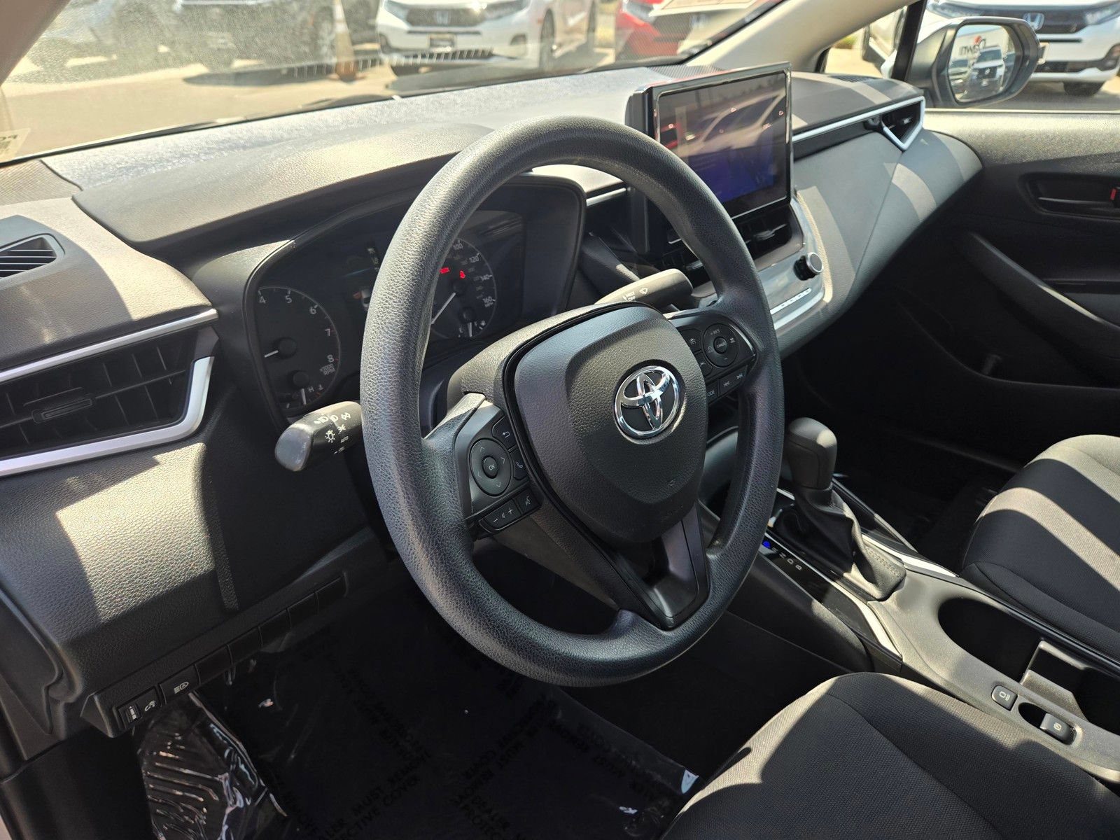 Used 2023 Toyota Corolla LE FWD image 13
