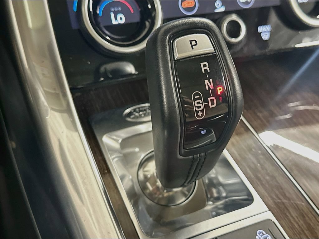 Used 2019 Land Rover Range Rover Sport HSE AWD/4WD image 18
