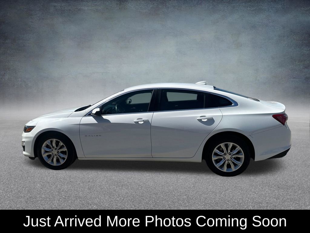 Used 2019 Chevrolet Malibu LT w/ Driver Confidence Package II image 3