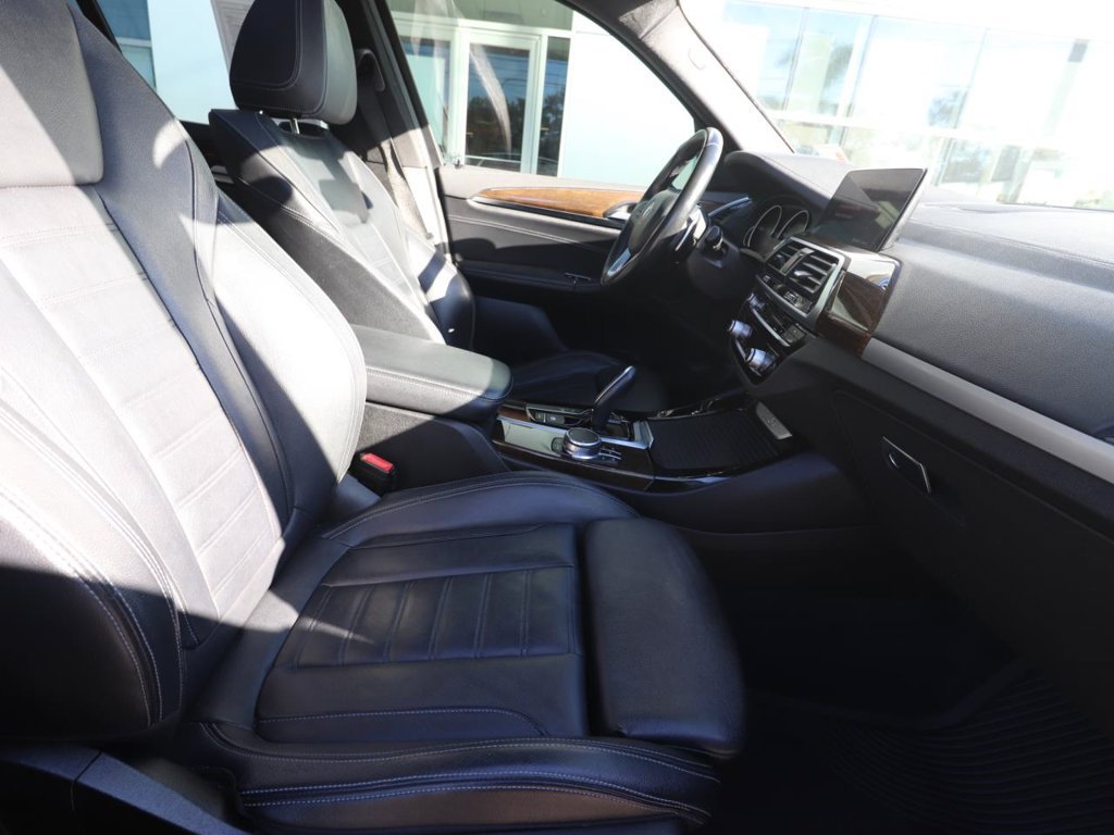 Used 2018 BMW X3 xDrive30i AWD/4WD image 14