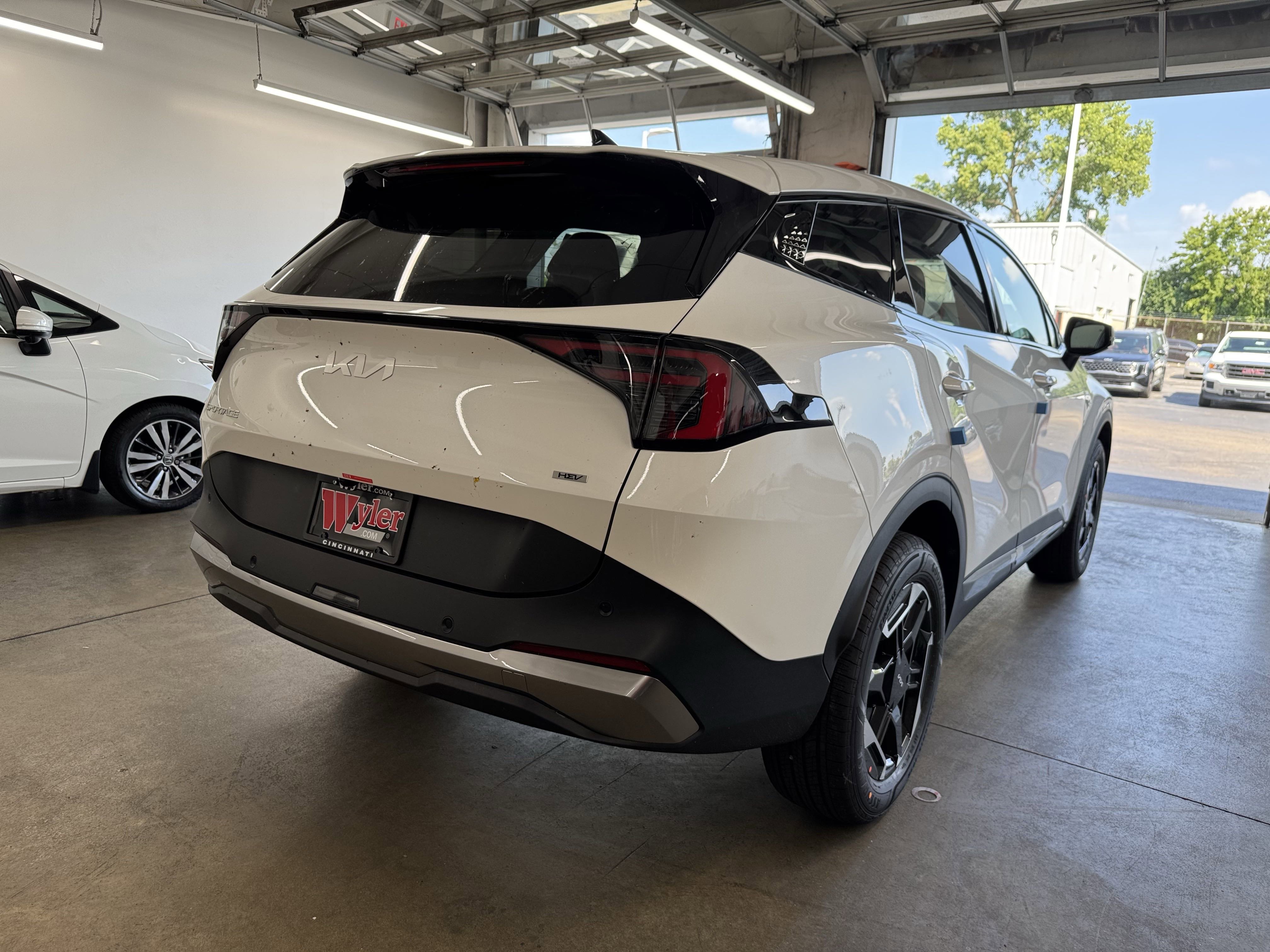 New 2026 Kia Sportage S AWD/4WD image 3