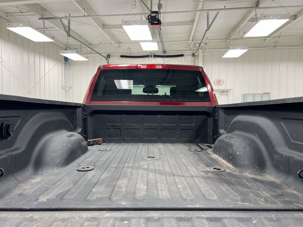 Used 2016 RAM 2500 Tradesman w/ Chrome Appearance Group AWD/4WD image 18