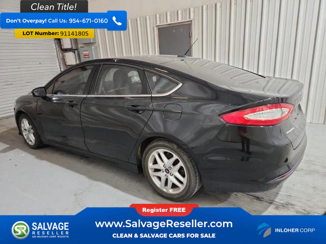 Used 2016 Ford Fusion SE image 3