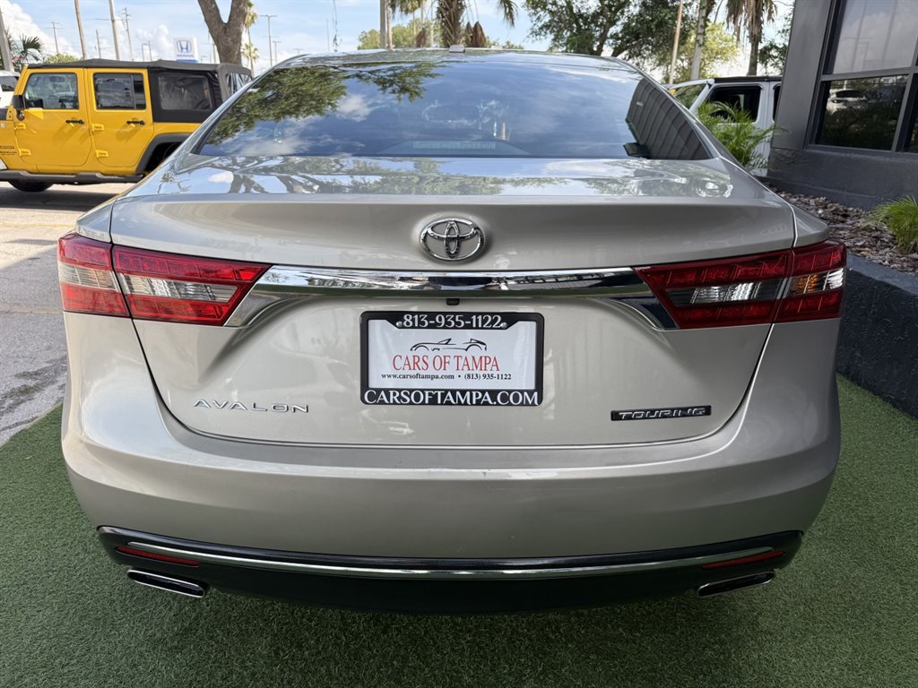 Used 2016 Toyota Avalon Touring FWD image 5
