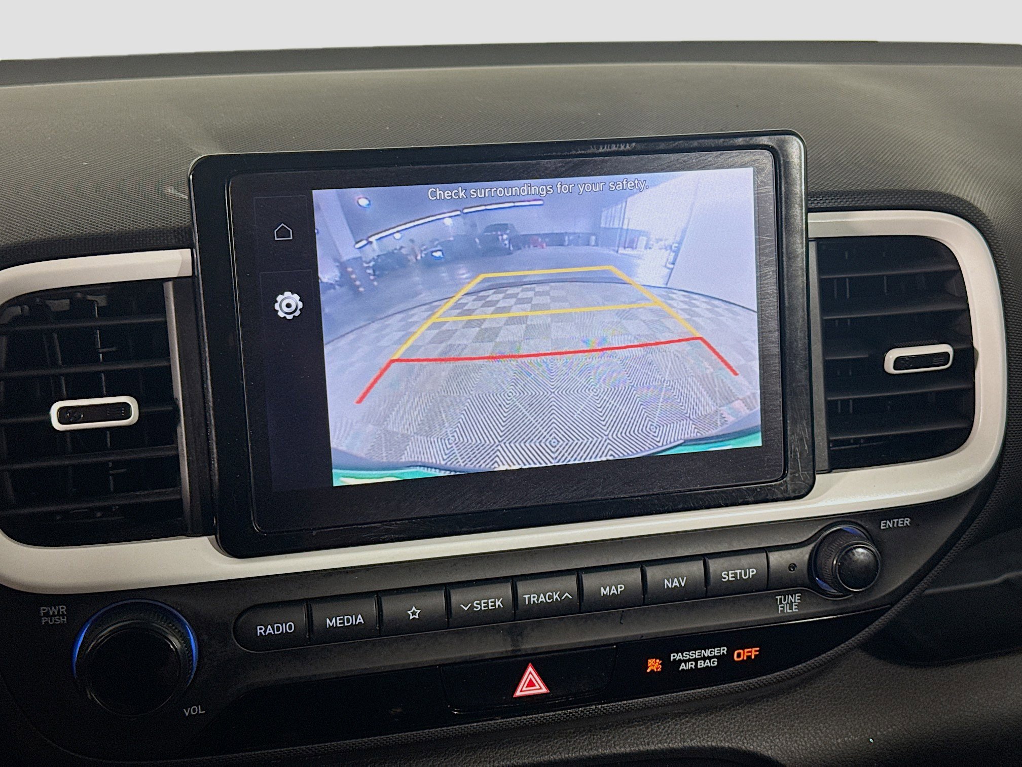 Used 2022 Hyundai Venue Limited w/ Cargo Package FWD image 19