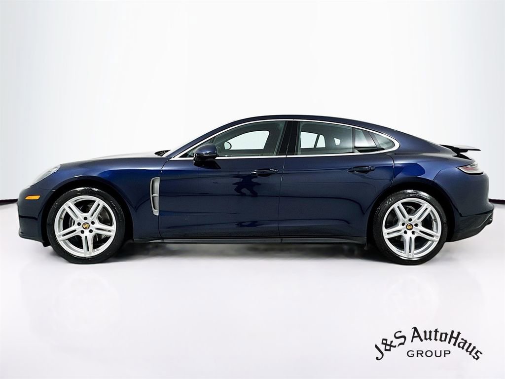 Used 2022 Porsche Panamera 4 Platinum Edition image 4