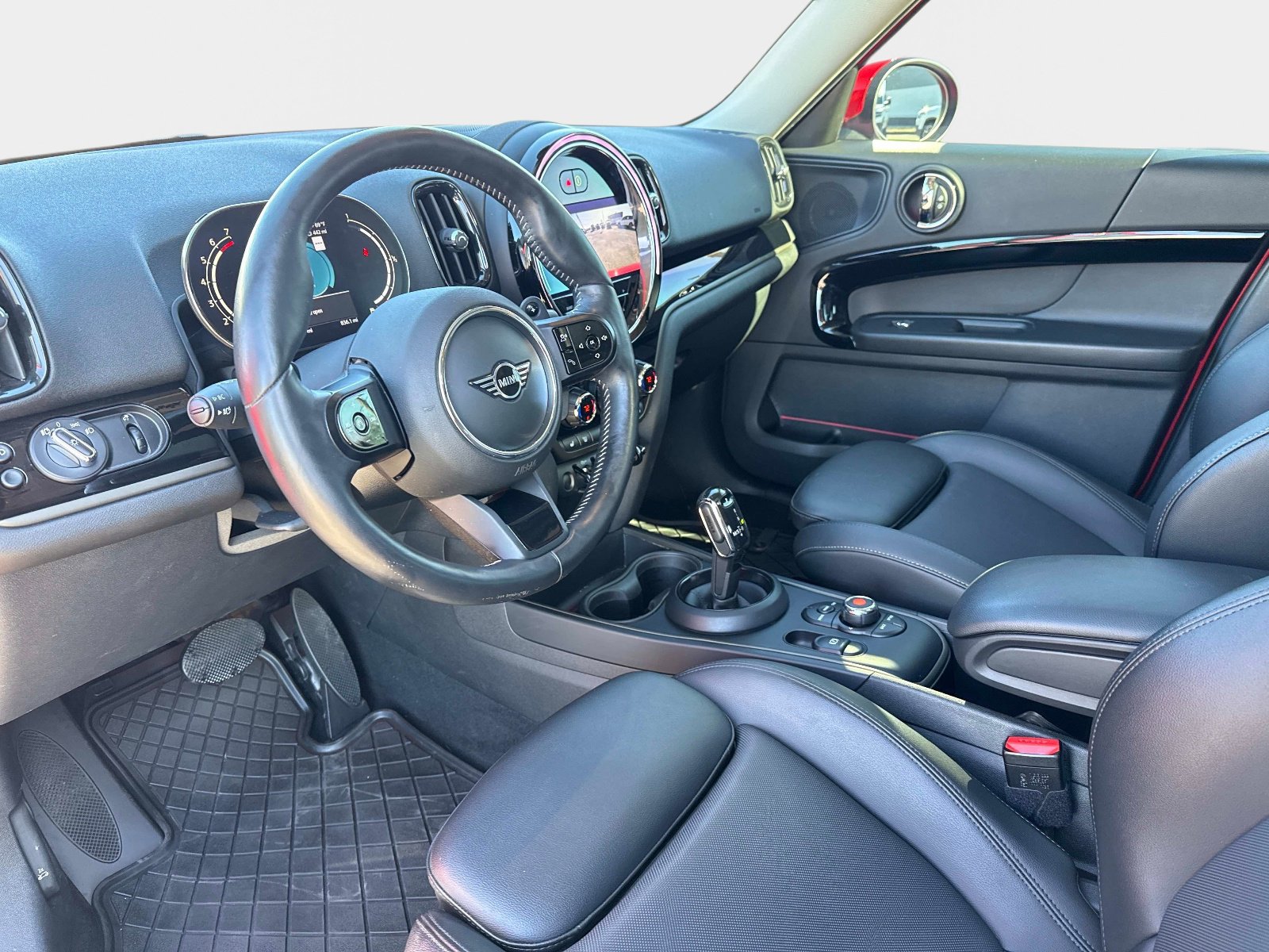 Used 2022 MINI Cooper Countryman S w/ Storage Package image 34