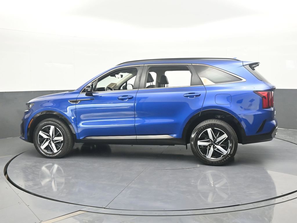 Used 2021 Kia Sorento EX w/ Panoramic Sunroof Package video 3