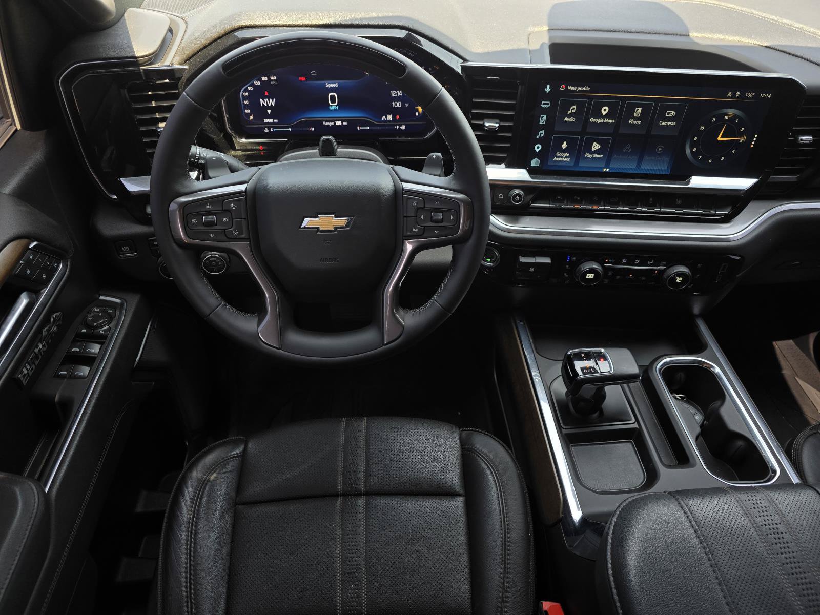 Used 2025 Chevrolet Silverado 1500 High Country AWD/4WD image 13