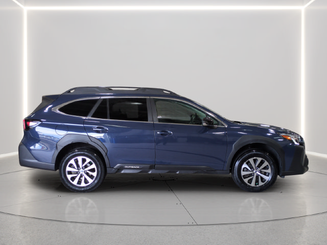 Certified 2024 Subaru Outback Premium AWD/4WD image 6