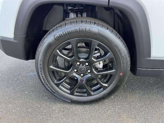 New 2026 Jeep Compass Latitude AWD/4WD image 11