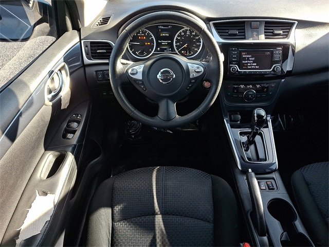 Used 2018 Nissan Sentra SR w/ SR Midnight Edition Package image 11