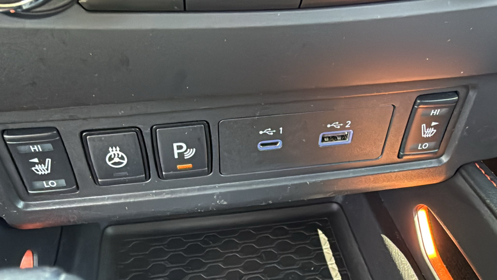 Certified 2023 Nissan Frontier PRO-4X w/ Pro Convenience Package AWD/4WD image 17