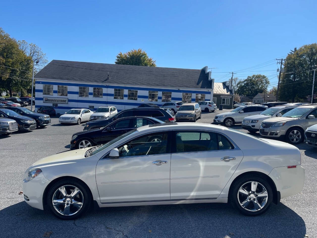 Used 2012 Chevrolet Malibu LT w/ Sunroof Package image 3
