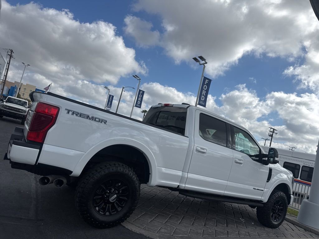 Used 2022 Ford F250 Lariat w/ Tremor Off-Road Package AWD/4WD image 2