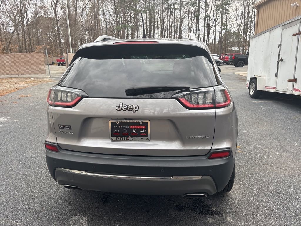 Used 2019 Jeep Cherokee Limited AWD/4WD image 6