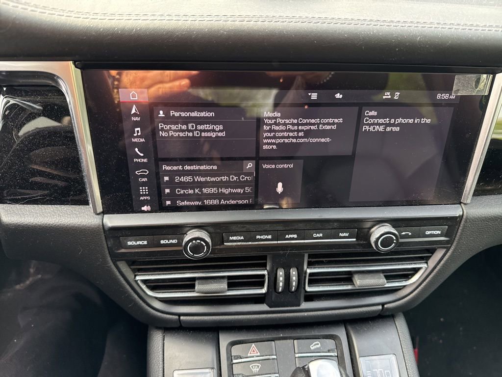 Used 2021 Porsche Macan S image 13