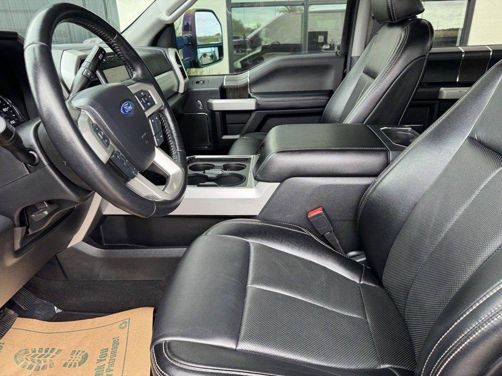 Used 2021 Ford F250 Lariat image 11