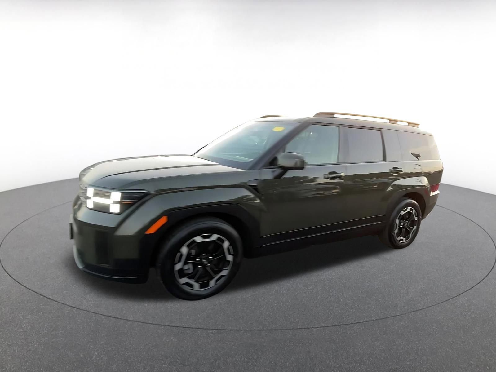 Used 2025 Hyundai Santa Fe SEL image 8