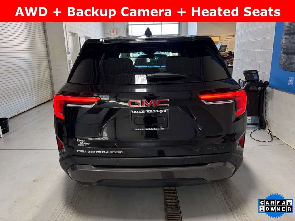 Used 2025 GMC Terrain Elevation AWD/4WD image 18