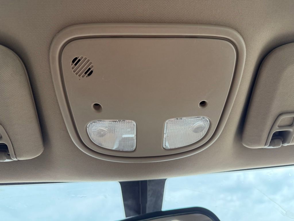 Used 2010 Chevrolet Malibu LS FWD image 17