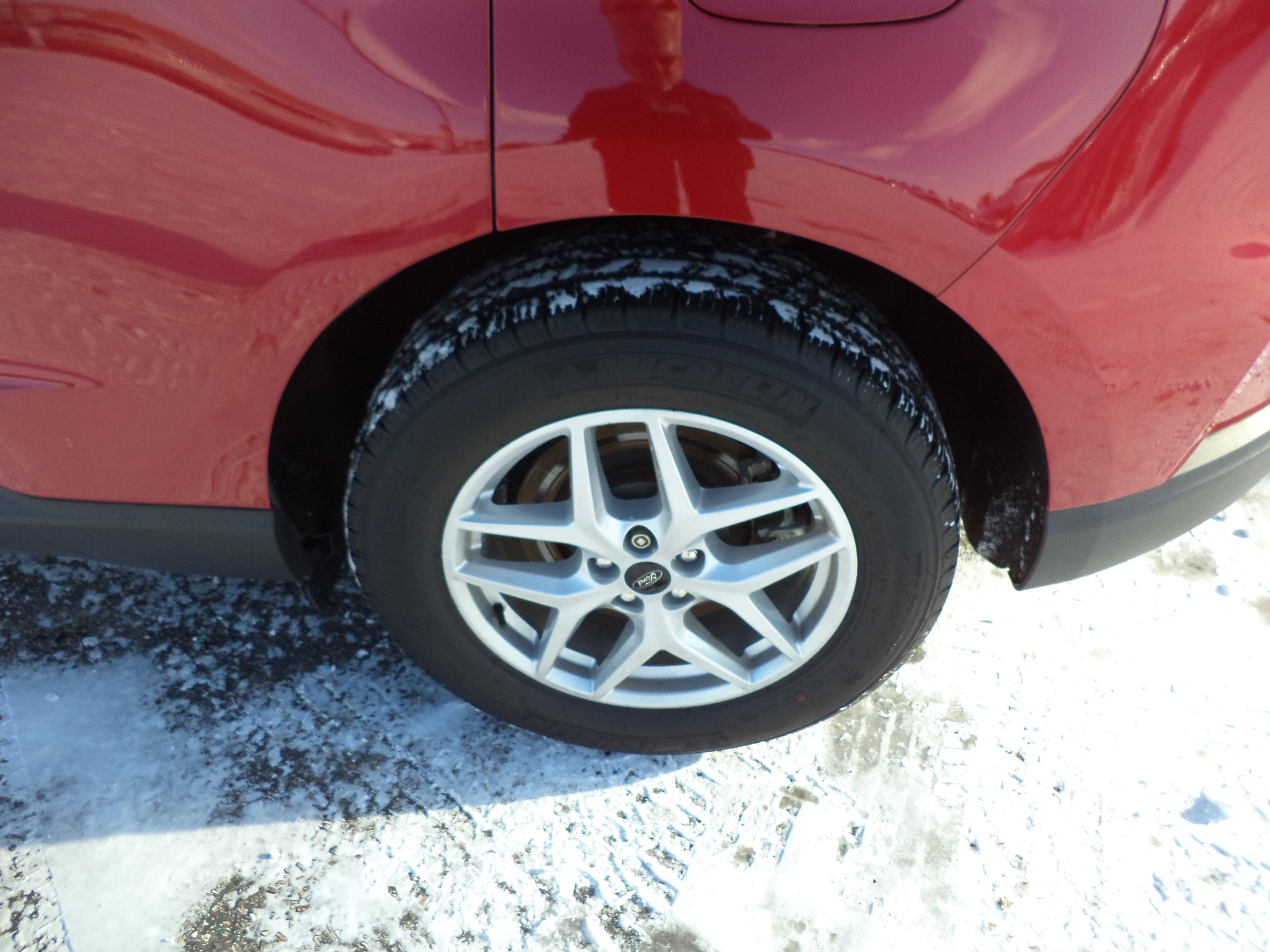 Used 2024 Ford Edge SEL w/ Convenience Package image 4