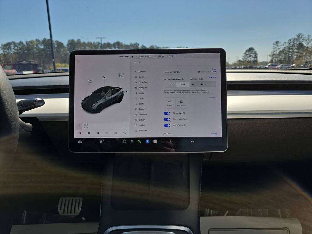 Used 2021 Tesla Model Y Performance image 24