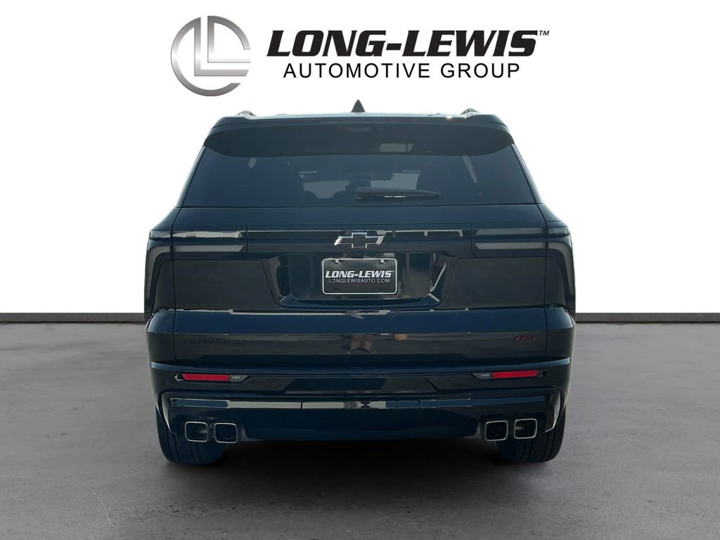 Used 2026 Chevrolet Traverse RS FWD image 5