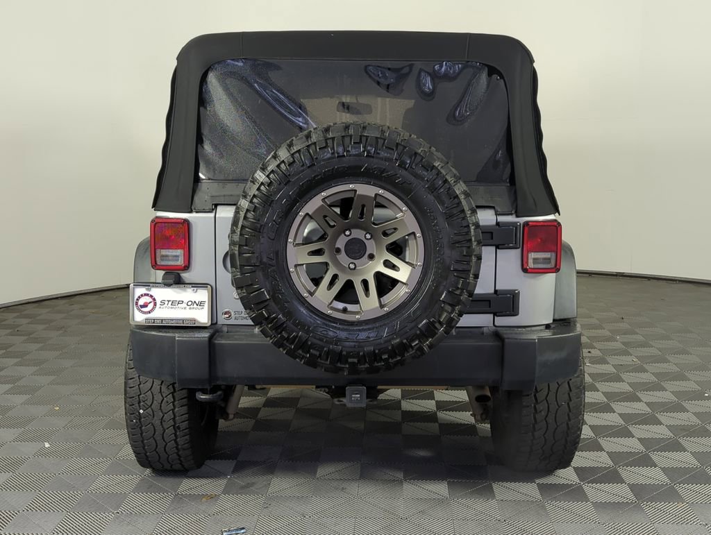 Used 2018 Jeep Wrangler Unlimited Sport S image 6