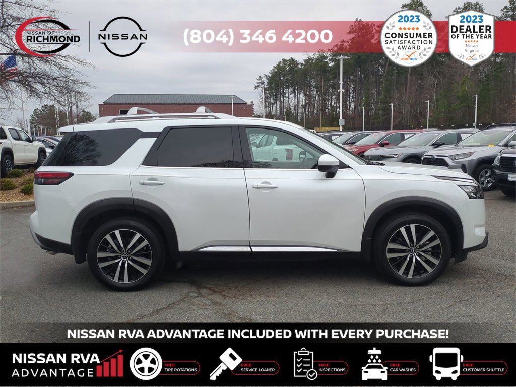 Certified 2025 Nissan Pathfinder Platinum image 4