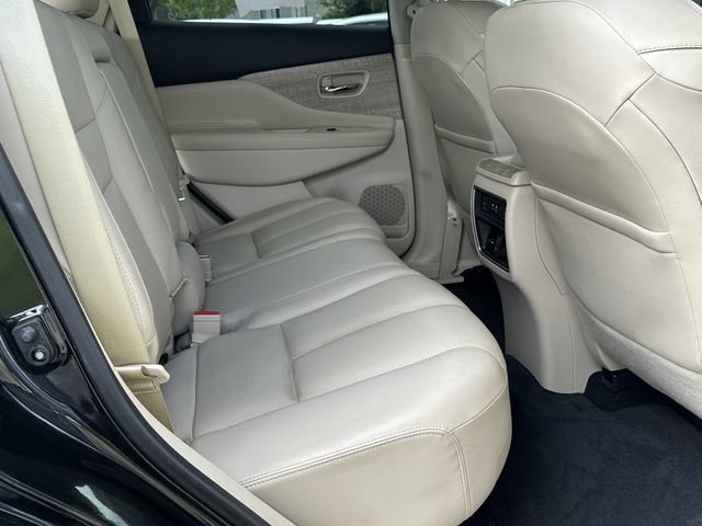 Used 2019 Nissan Murano SL w/ SL Technology Package FWD image 17