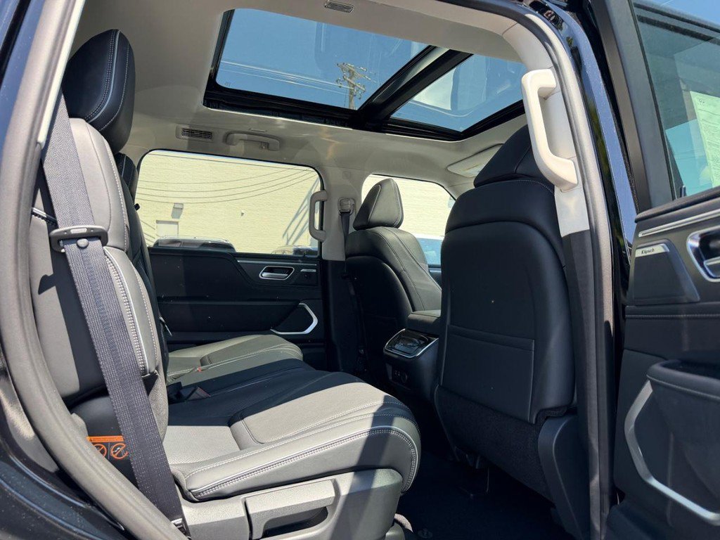 New 2026 INFINITI QX80 Luxe AWD/4WD image 4