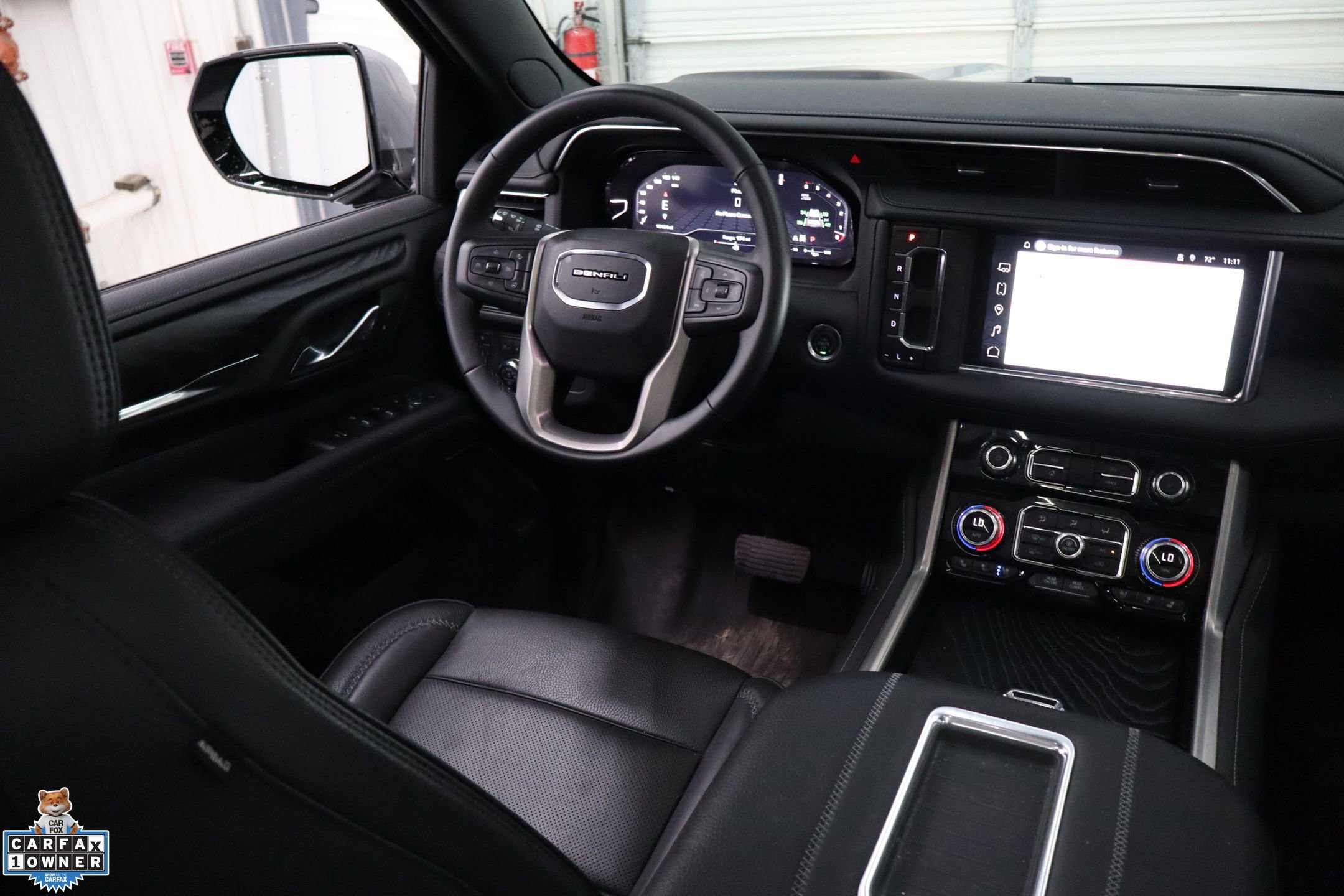 Used 2024 GMC Yukon Denali image 29