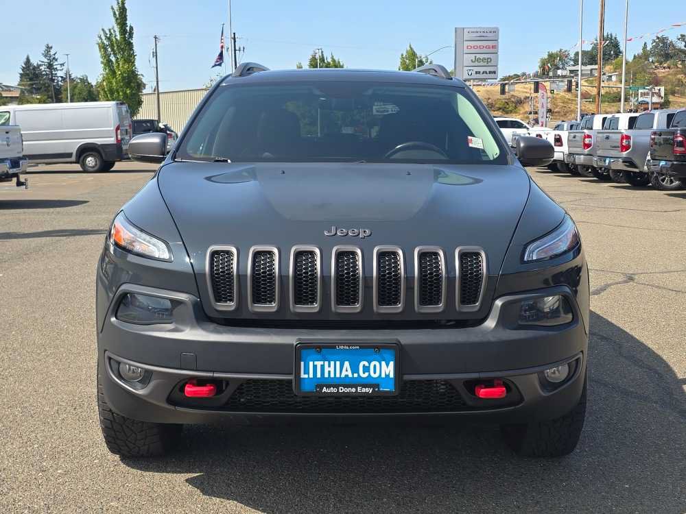 Used 2017 Jeep Cherokee Trailhawk AWD/4WD image 8