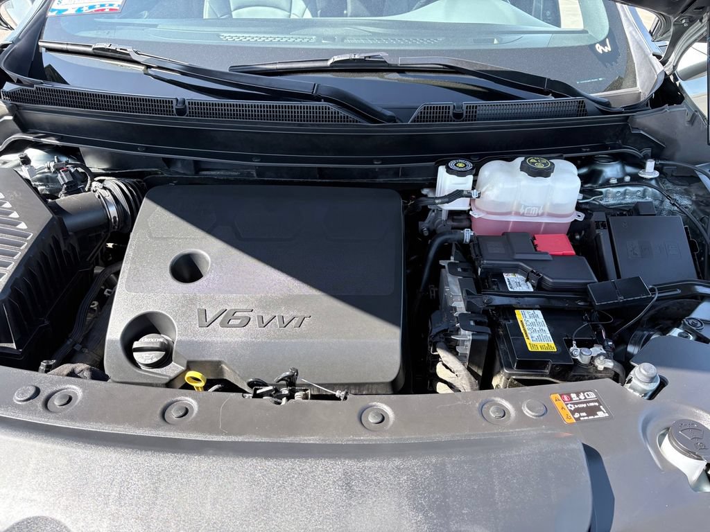 Used 2024 Buick Enclave Essence FWD image 29
