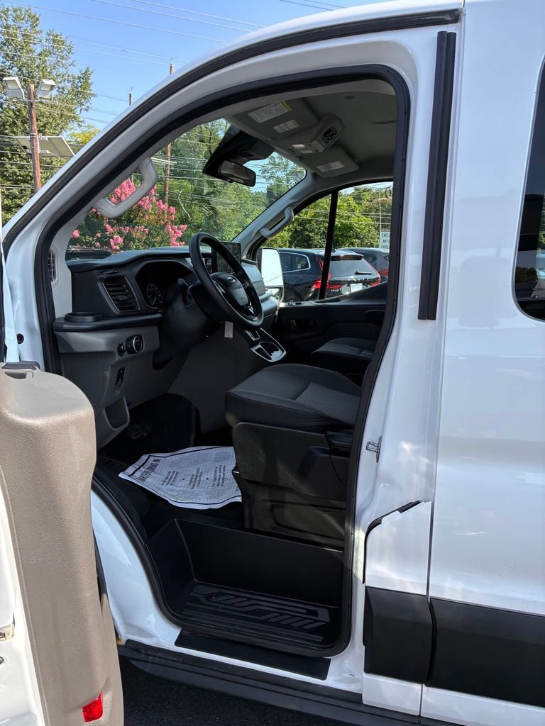 Used 2024 Ford Transit 350 XLT RWD image 27