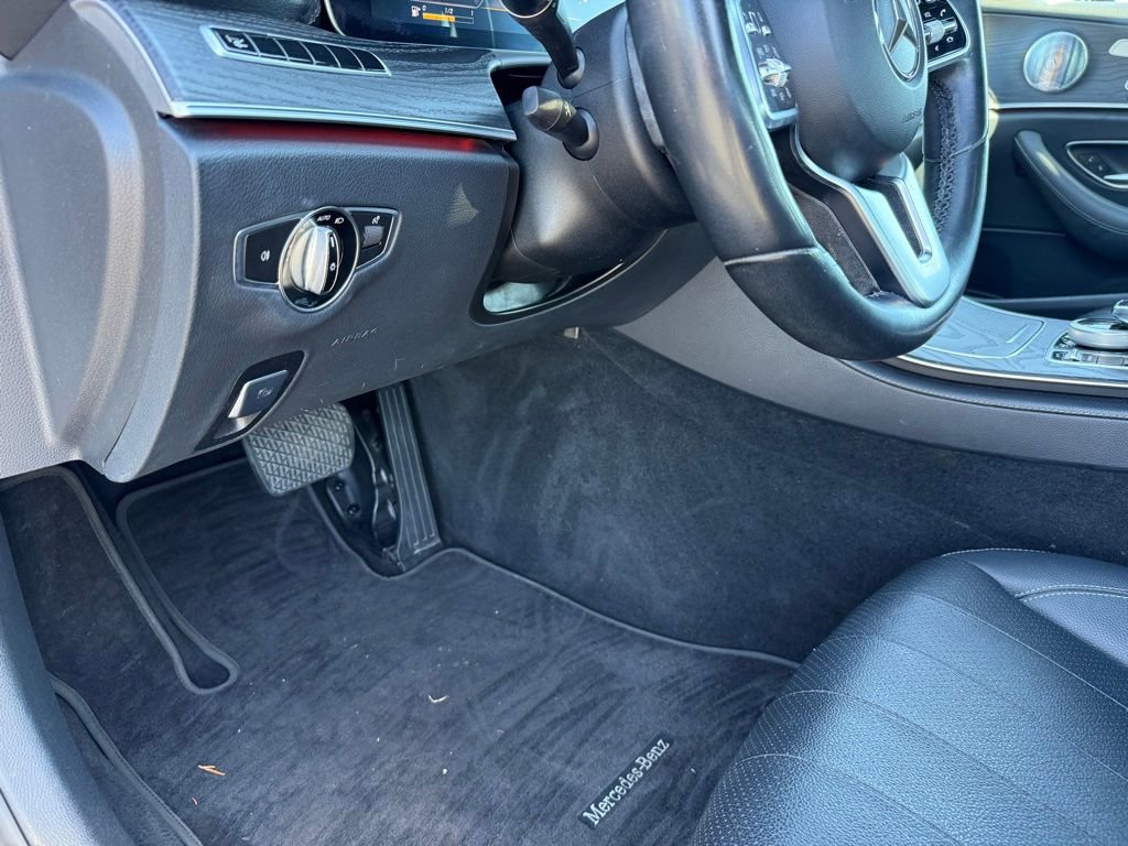 Used 2020 Mercedes-Benz E 350 Sedan image 13