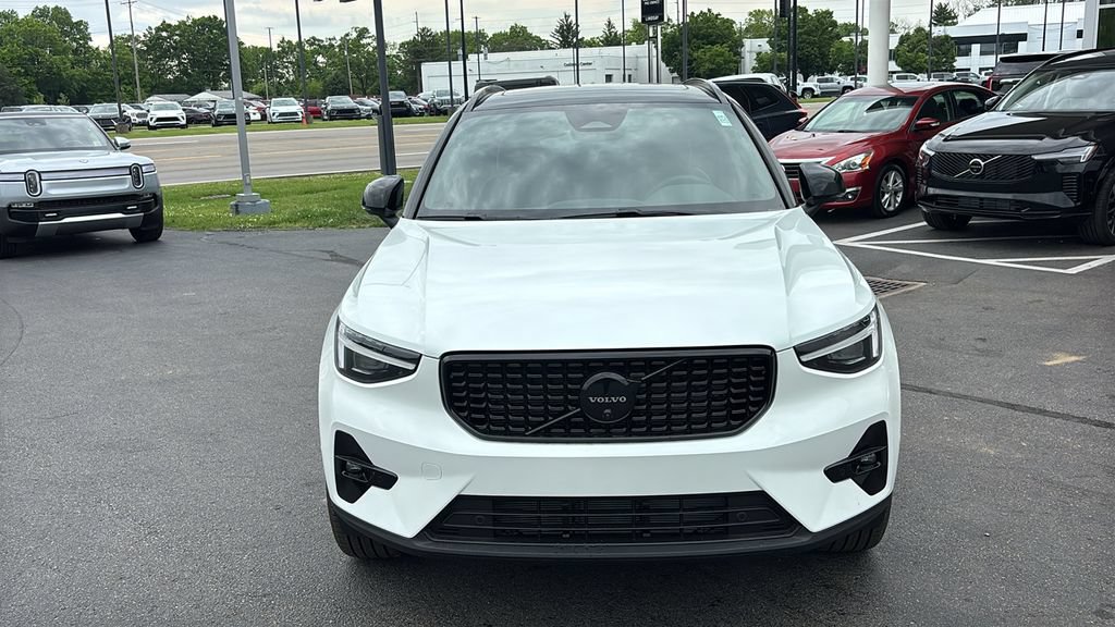 New 2026 Volvo XC40 B5 Ultra w/ Climate Package AWD/4WD image 5