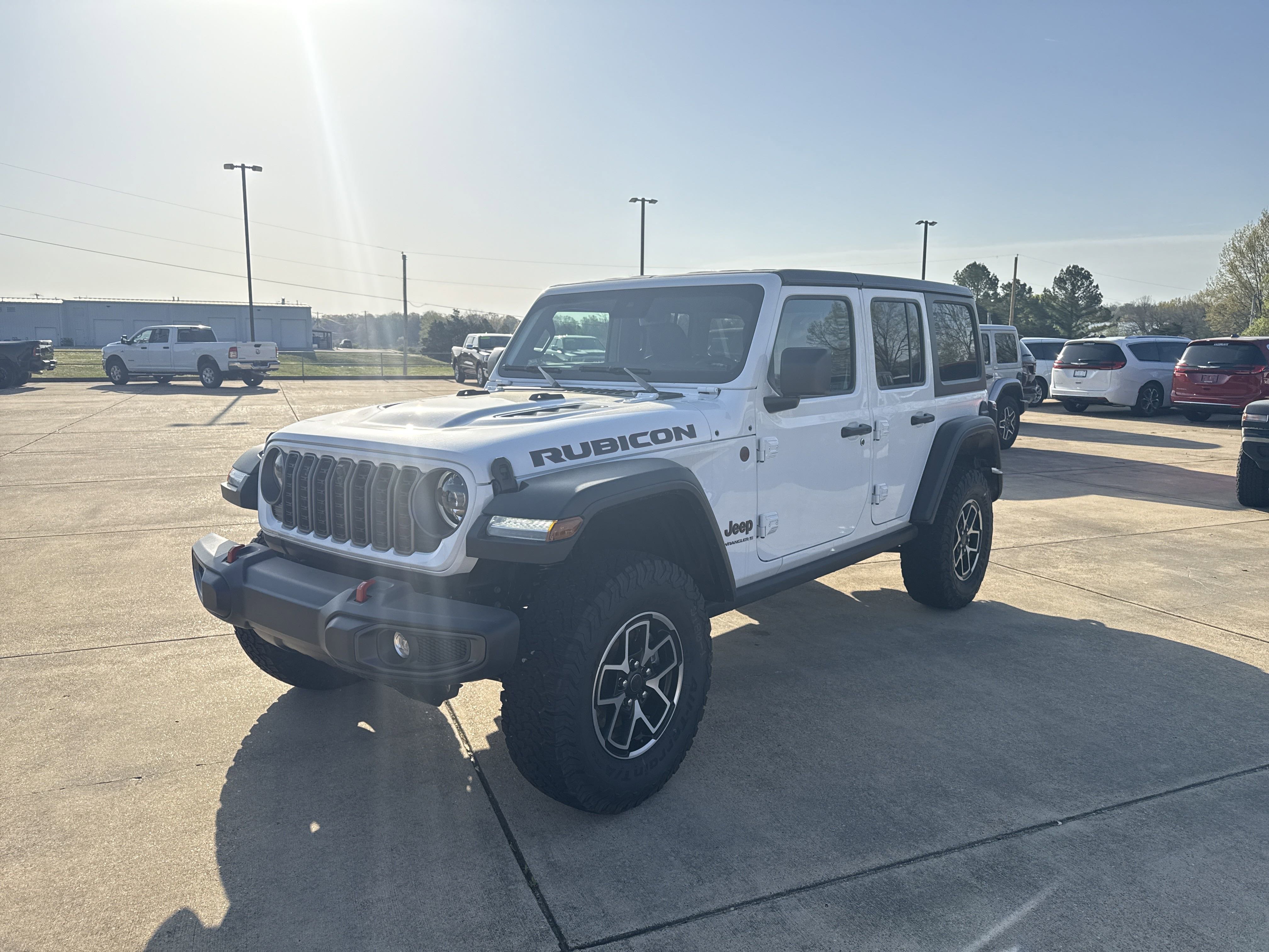 New 2025 Jeep Wrangler Unlimited Rubicon w/ Technology Group image 2